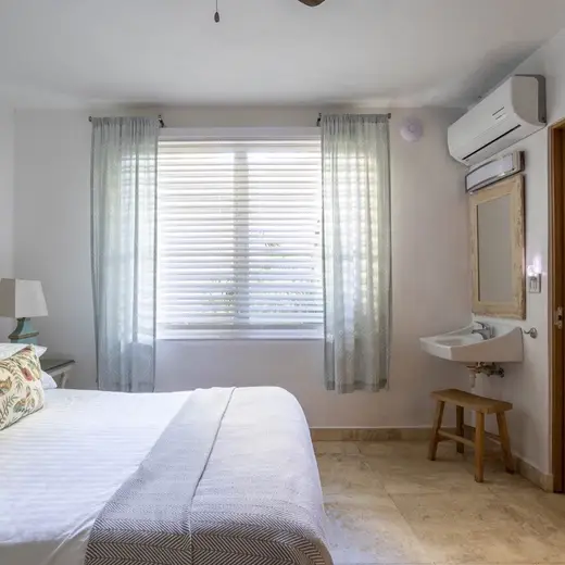 Promotional image published by Malecon House